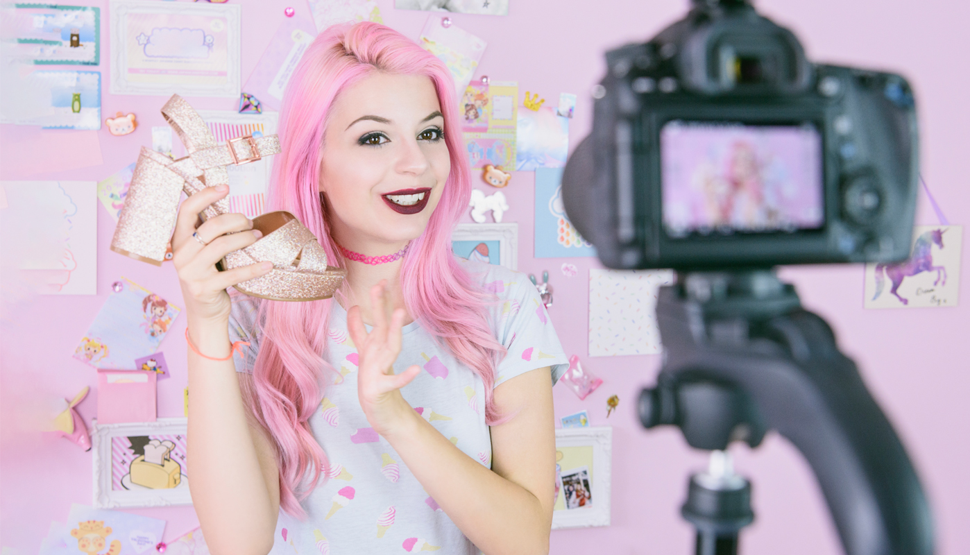 Influencee The Cost of Following Social Media Influencers
